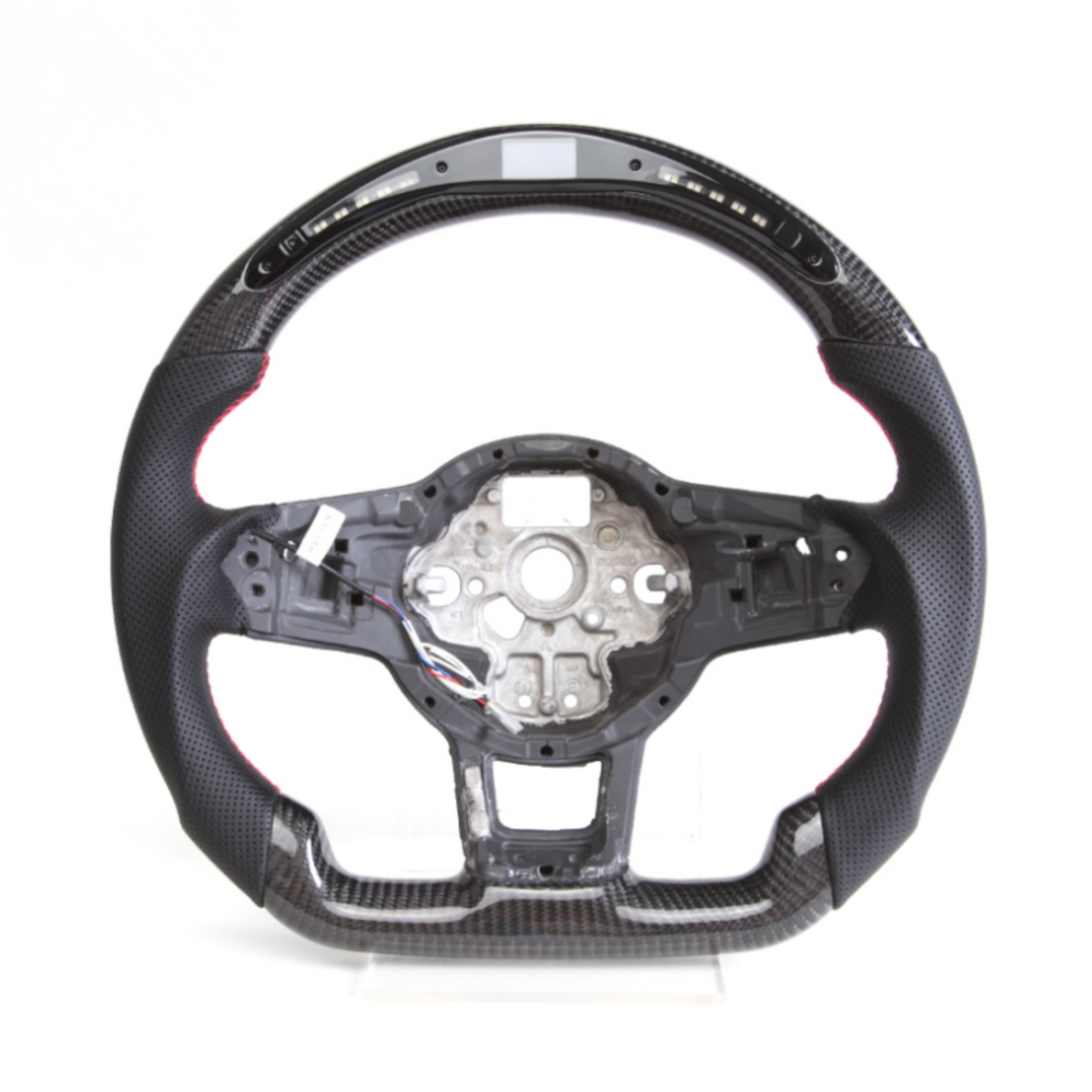 Базов дизайн карбонов волан за Golf Mk7 с LED дисплей